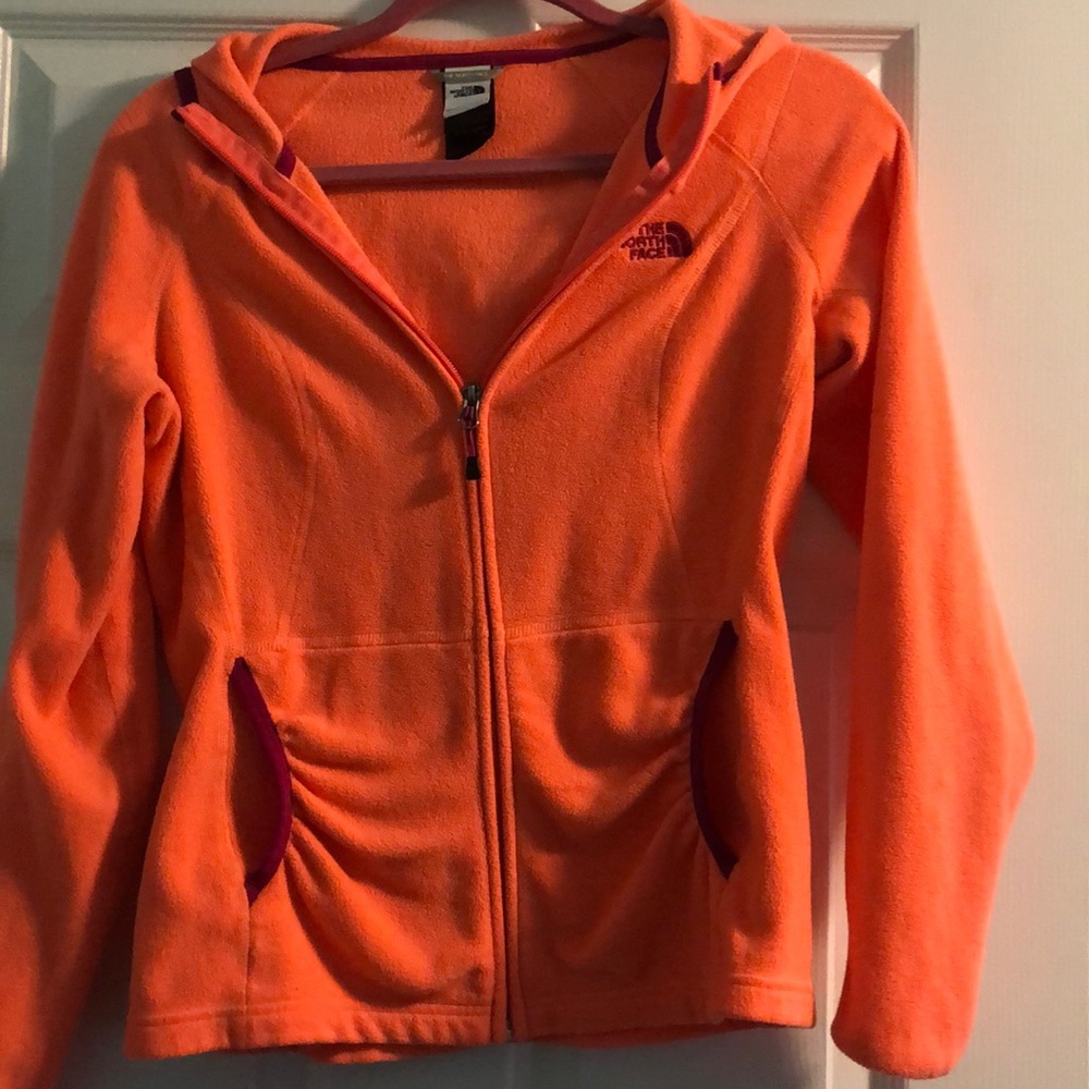 The North Face women’s zip up fleece
